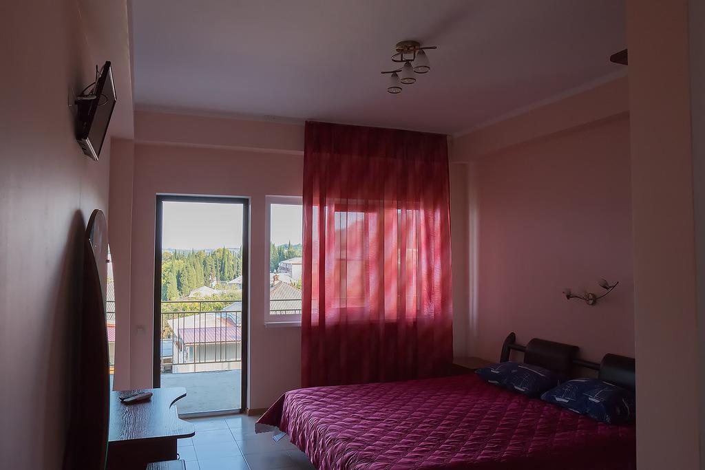 Guest House Arlen Tsandrypsj Buitenkant foto