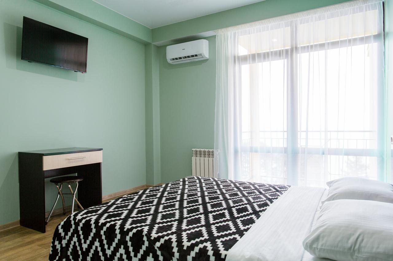 Guest House Arlen Tsandrypsj Buitenkant foto